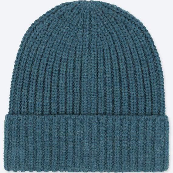 Mũ len giữ nhiệt Uniqlo với chất liệu len mềm, mịn đội vào rất ấm và tạo cảm giác cực kỳ thoải mái cho người sử dụng.